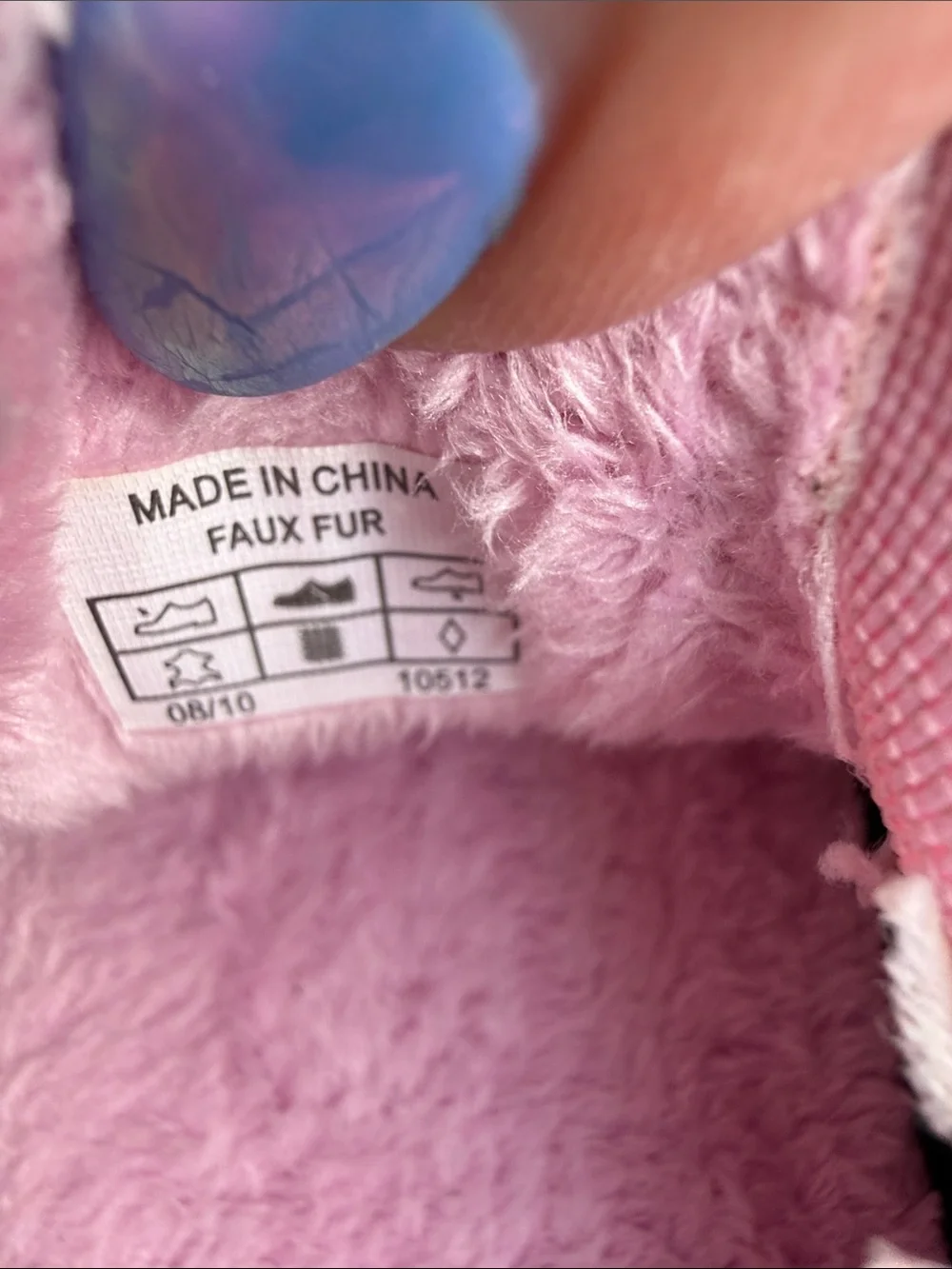 CROCS Dawson Big Kid’s Suede (w/Faux Fur Lining) Clog (Size: J2)(EUC)